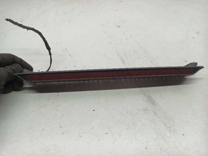 LUZ CENTRAL DE FRENO