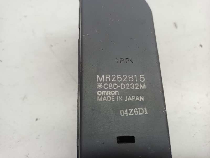 MANDO ELEVALUNAS DELANTERO IZQUIERDO 