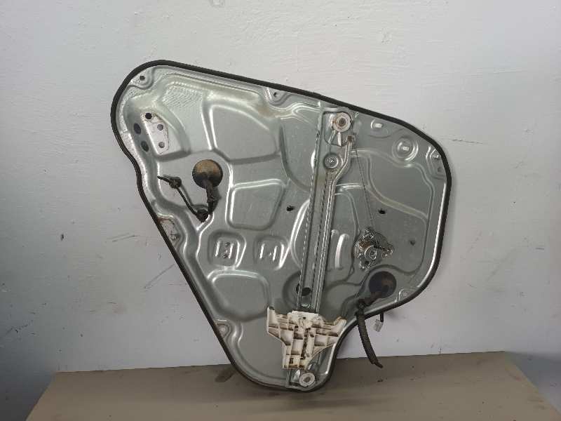 ELEVALUNAS TRASERO IZQUIERDO