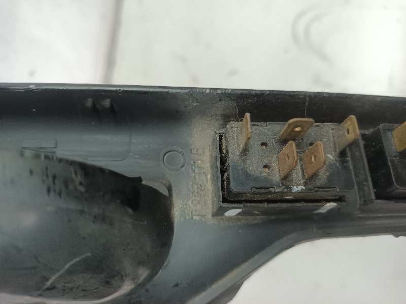 T86717 MANDO ELEVALUNAS DELANTERO IZQUIERDO  SEAT IBIZA (6K1)