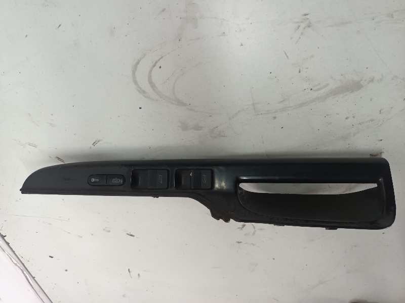 MANDO ELEVALUNAS DELANTERO IZQUIERDO 