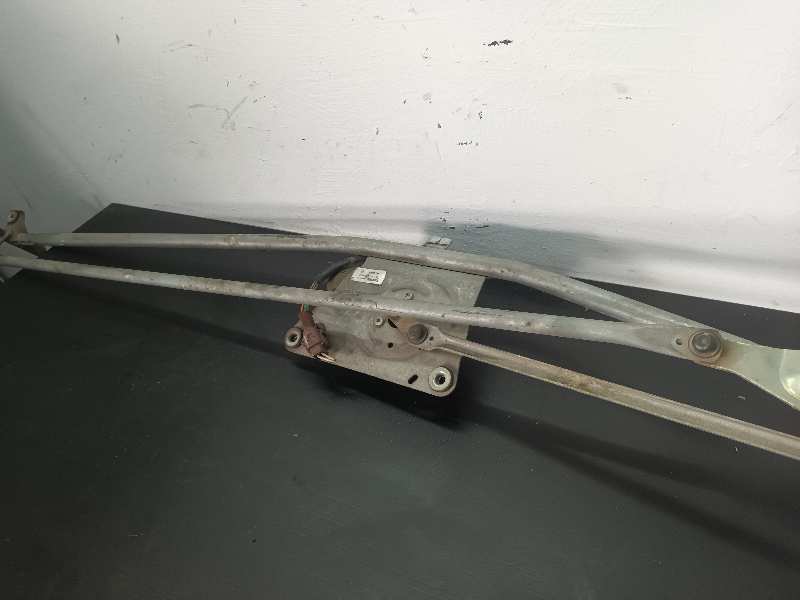 MOTOR LIMPIA DELANTERO