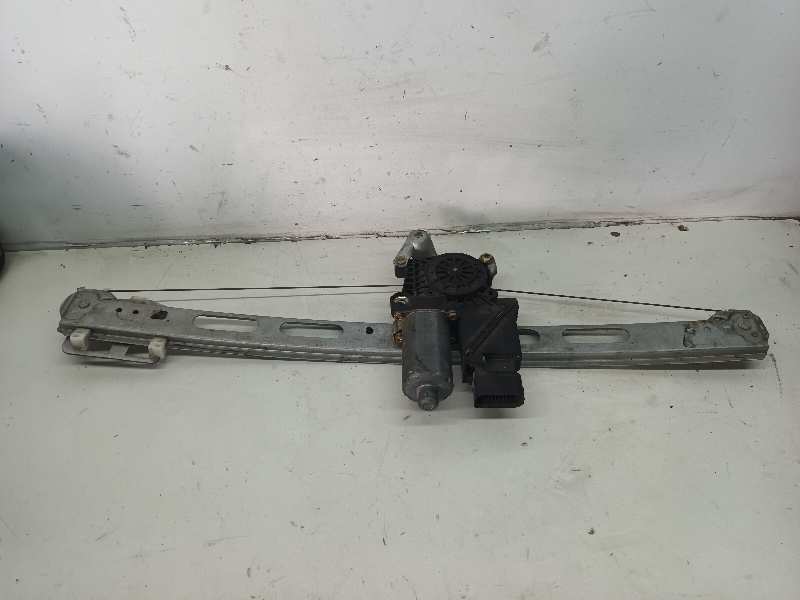 ELEVALUNAS TRASERO IZQUIERDO