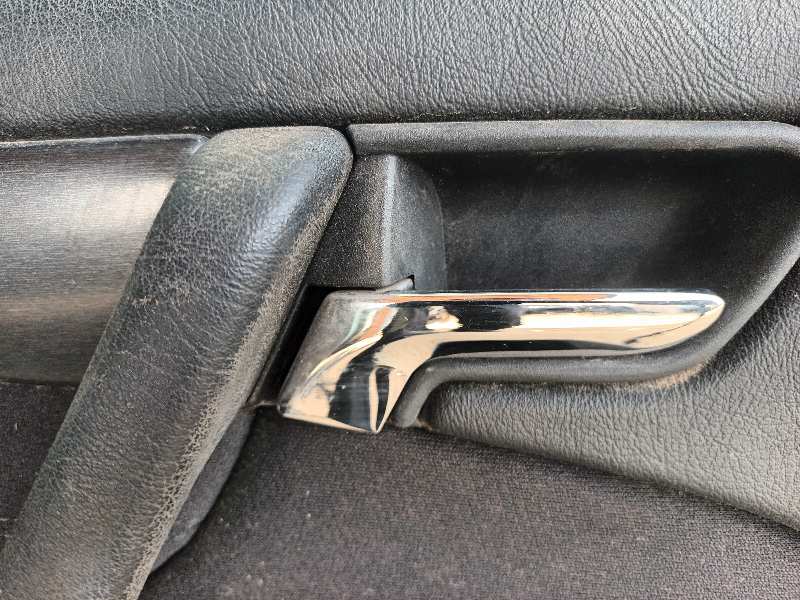 MANETA INTERIOR DELANTERA IZQUIERDA MERCEDES CLASE C (W202) BERLINA