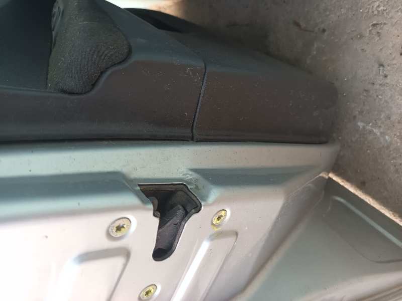 CERRADURA PUERTA DELANTERA IZQUIERDA 