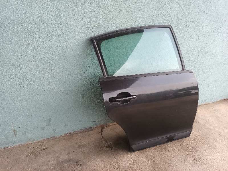 PUERTA TRASERA DERECHA