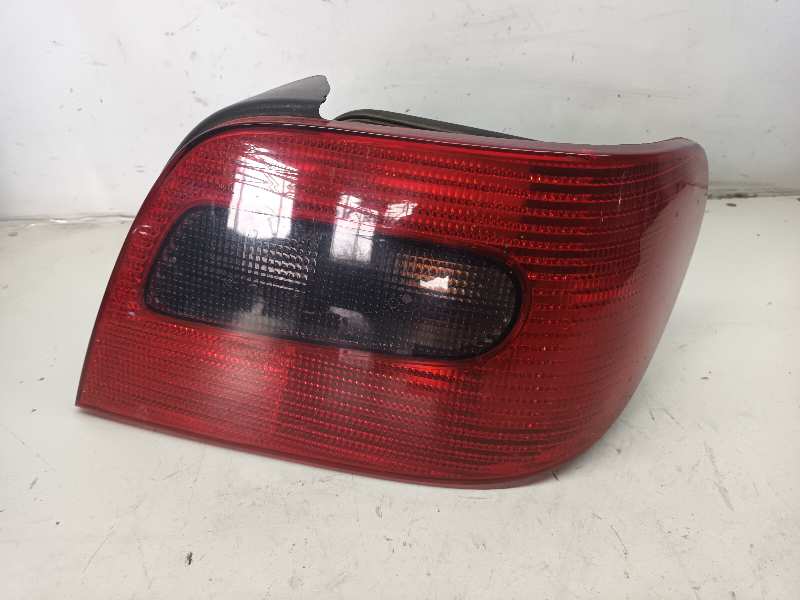 PILOTO TRASERO DERECHO