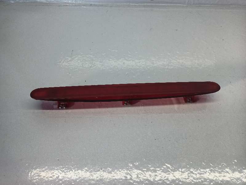 LUZ CENTRAL DE FRENO