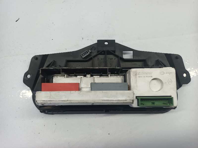 PANTALLA MULTIFUNCION