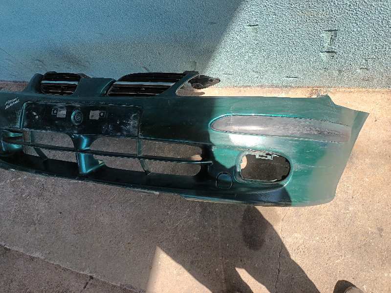 PARAGOLPES DELANTERO