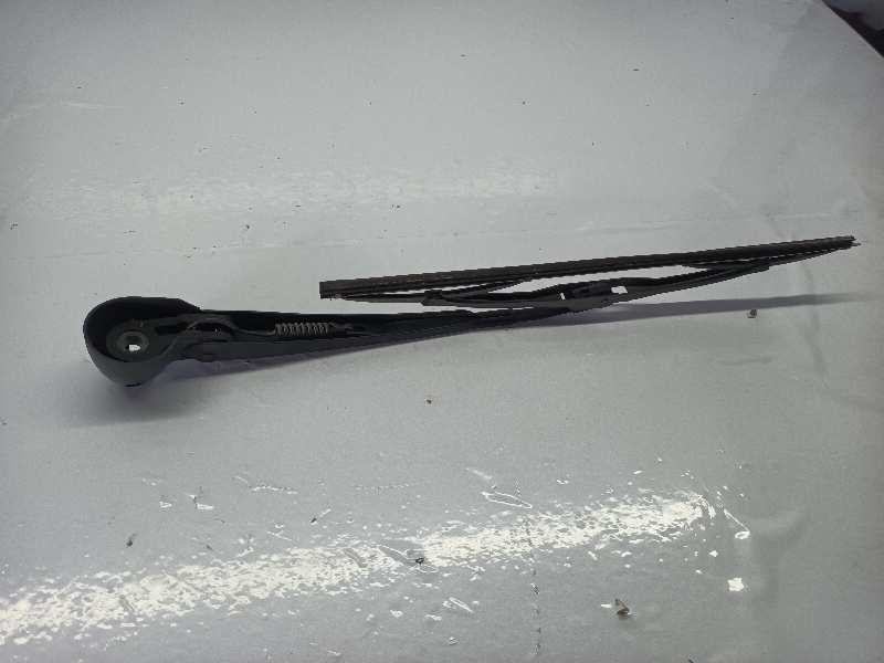 BRAZO LIMPIA TRASERO