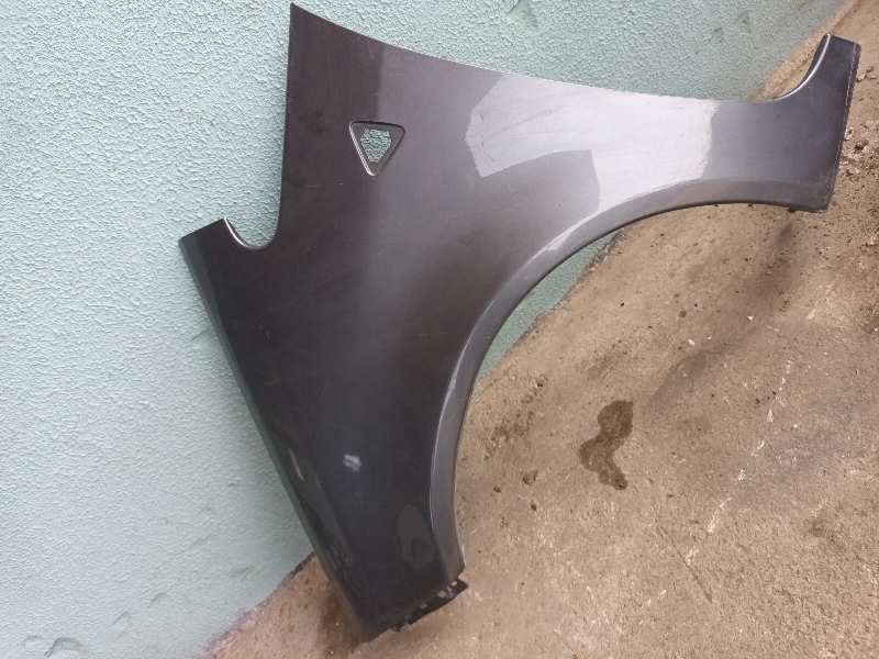 ALETA DELANTERA IZQUIERDA MITSUBISHI COLT BERLINA 5 (Z30A)