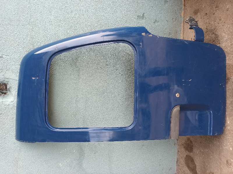 PUERTA TRASERA DERECHA