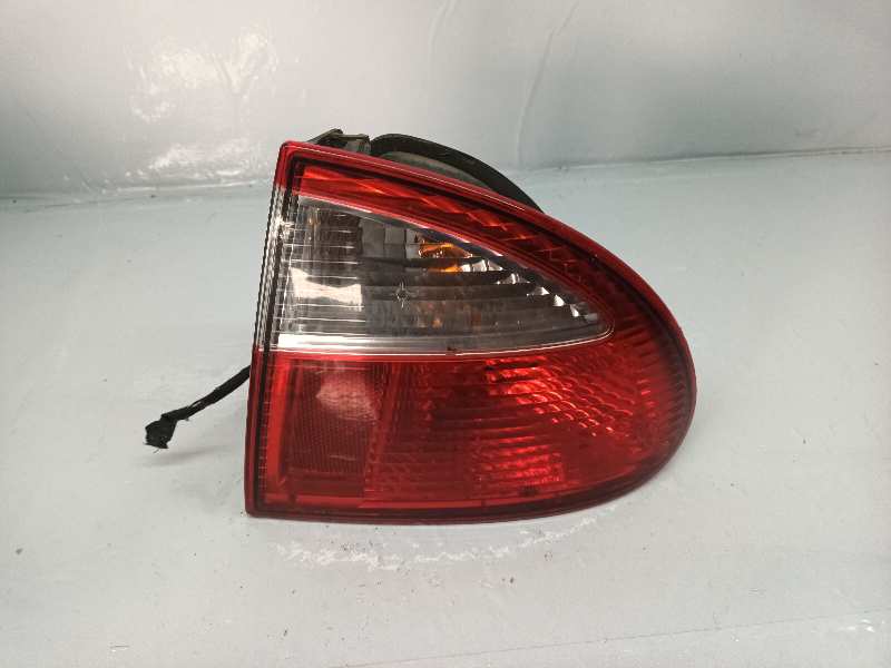 PILOTO TRASERO DERECHO