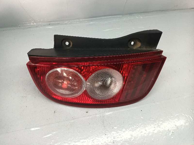 PILOTO TRASERO IZQUIERDO