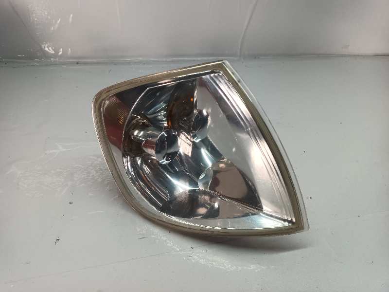 PILOTO DELANTERO DERECHO