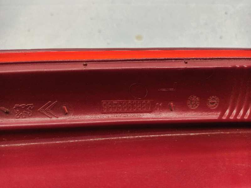 PILOTO TRASERO IZQUIERDO