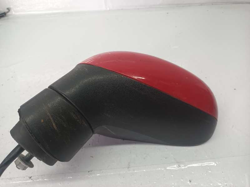 RETROVISOR IZQUIERDO