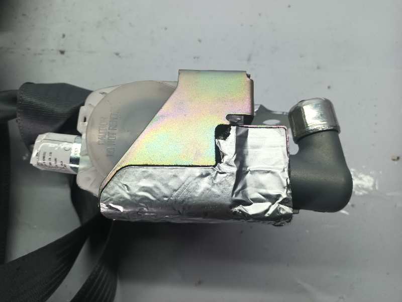 CINTURON SEGURIDAD DELANTERO DERECHO