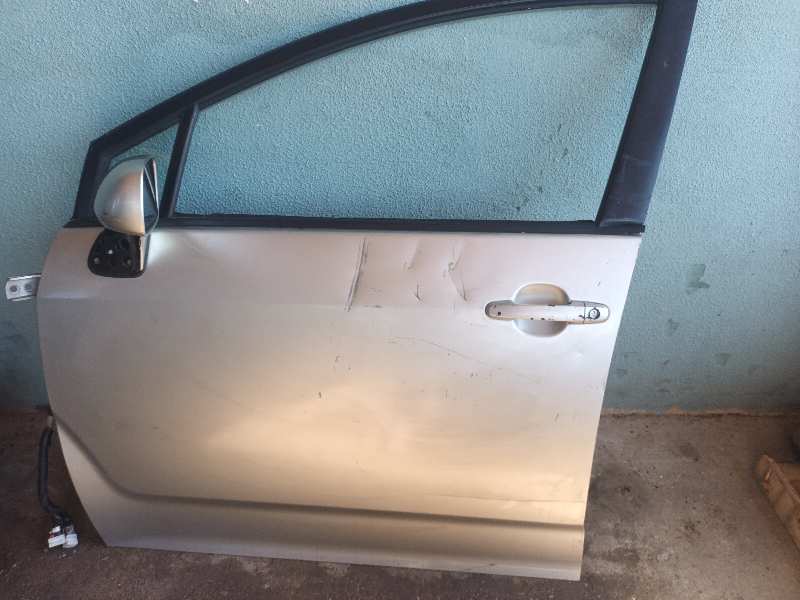 PUERTA DELANTERA IZQUIERDA