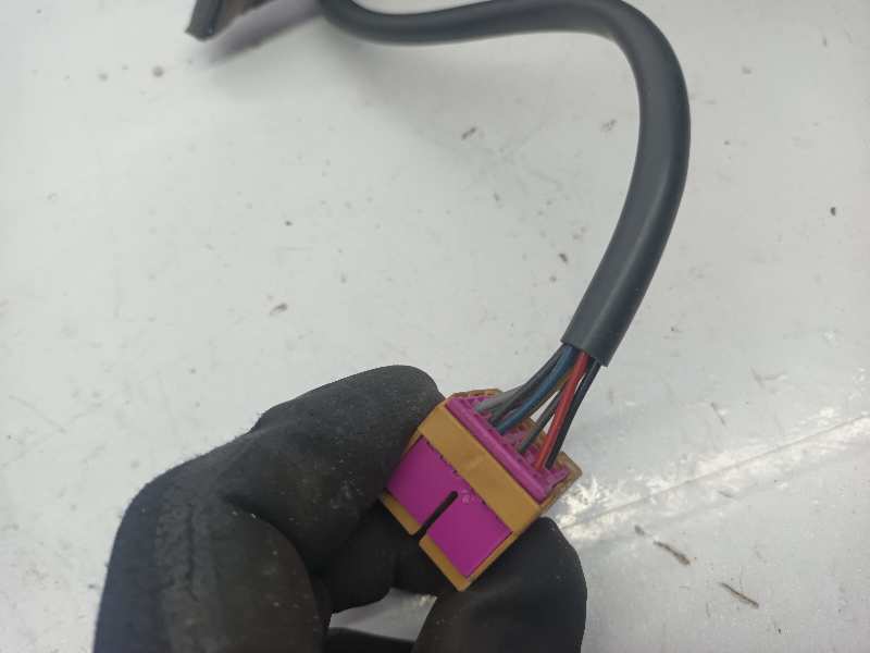 RETROVISOR IZQUIERDO