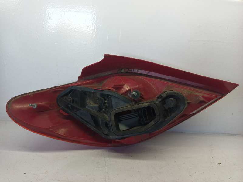 PILOTO TRASERO DERECHO