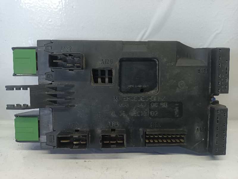 CAJA RELES / FUSIBLES