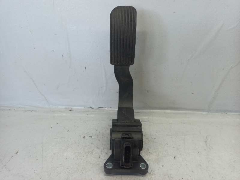 PEDAL ACELERADOR