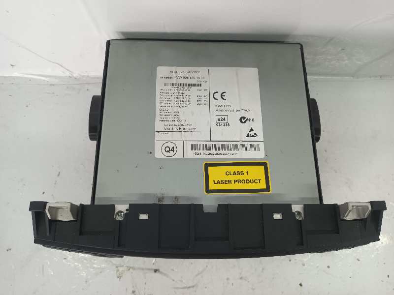 SISTEMA AUDIO / RADIO CD