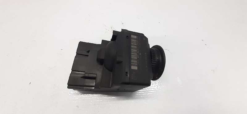 CONMUTADOR DE ARRANQUE