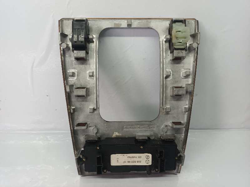 MANDO ELEVALUNAS DELANTERO IZQUIERDO 