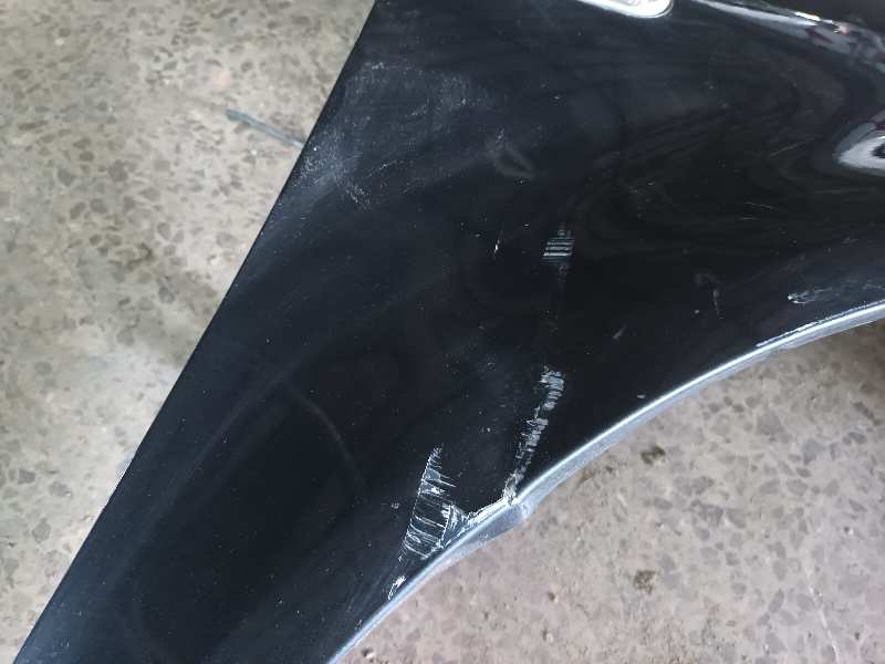 ALETA DELANTERA DERECHA