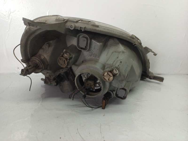 FARO IZQUIERDO TOYOTA YARIS (NCP1/NLP1/SCP1)