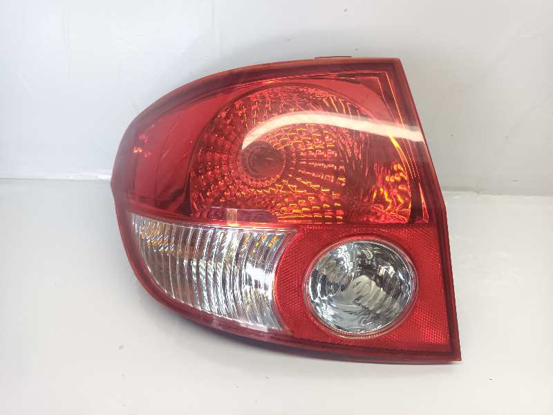 924011C010 PILOTO TRASERO IZQUIERDO HYUNDAI GETZ (TB)