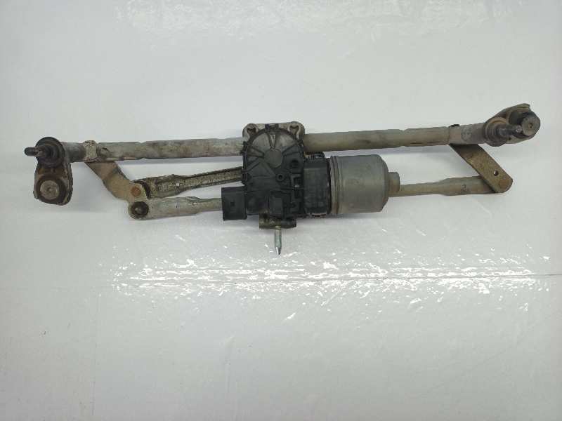 MOTOR LIMPIA DELANTERO