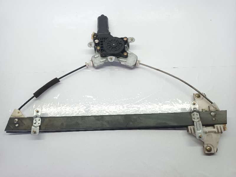 82404H1000 ELEVALUNAS DELANTERO DERECHO HYUNDAI TERRACAN (HP)