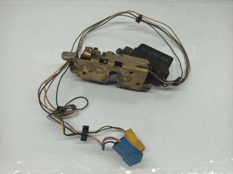 CERRADURA MALETERO / PORTON