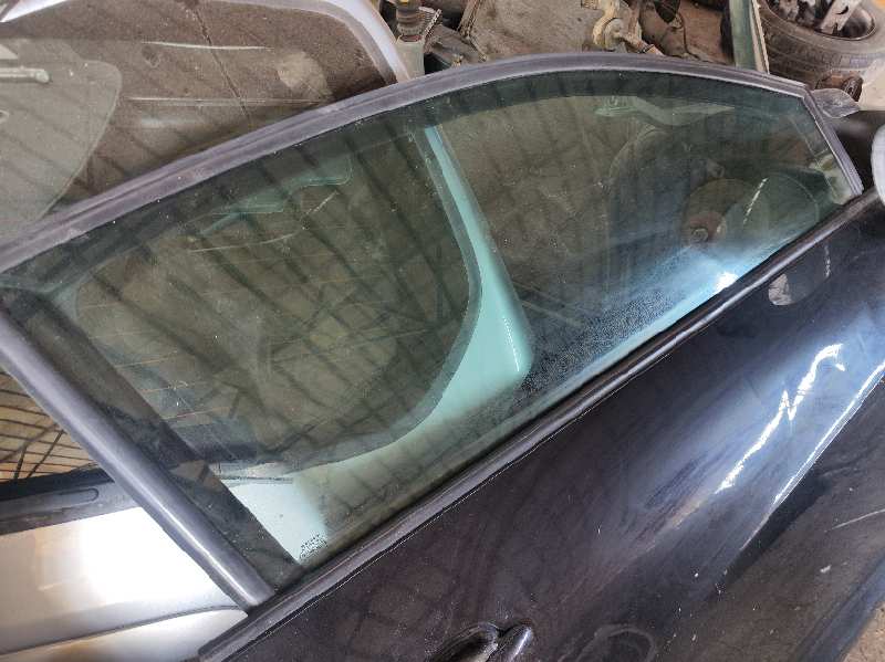 LUNA DELANTERA DERECHA