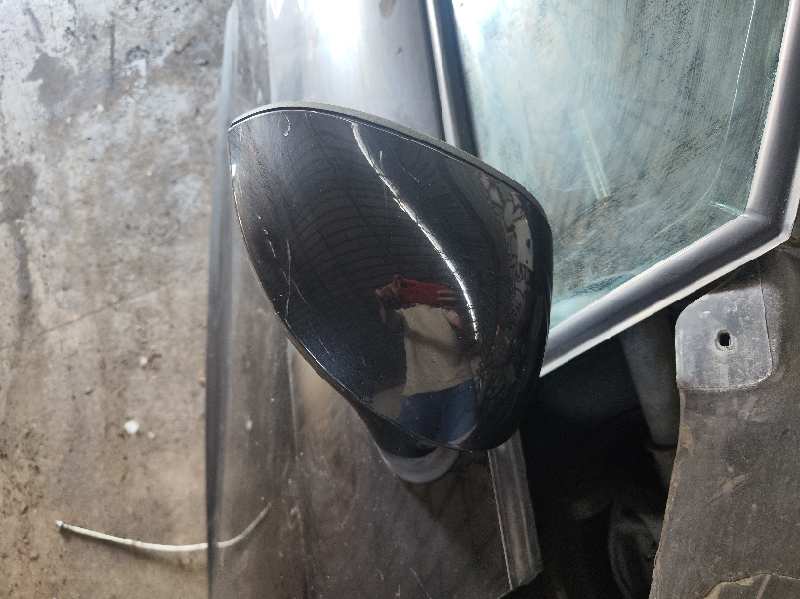 RETROVISOR DERECHO