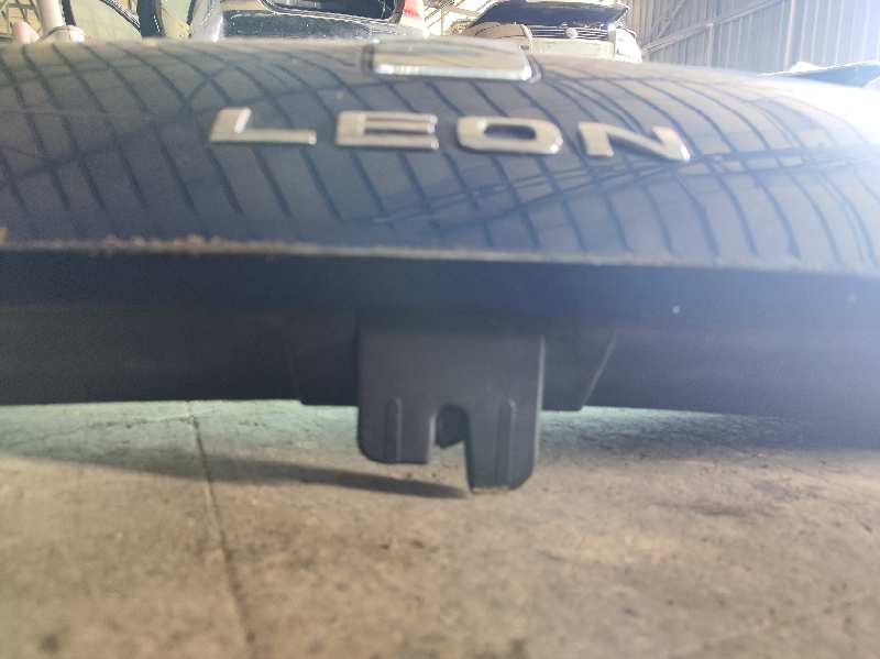 CERRADURA MALETERO / PORTON