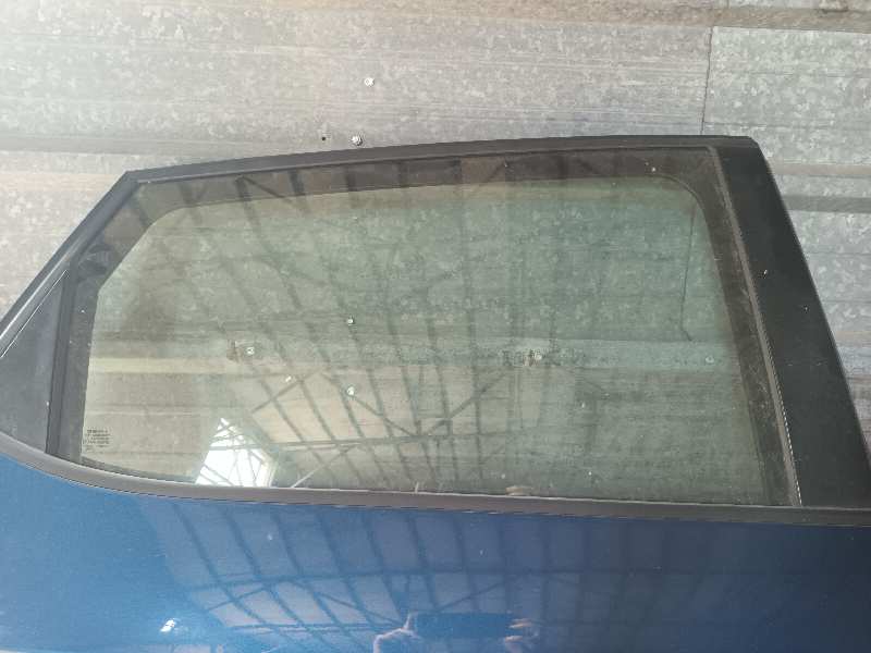 LUNA CUSTODIA TRASERA DERECHA