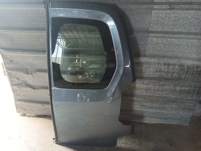 PUERTA TRASERA DERECHA