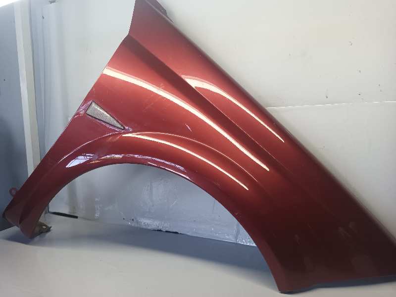 ALETA DELANTERA DERECHA