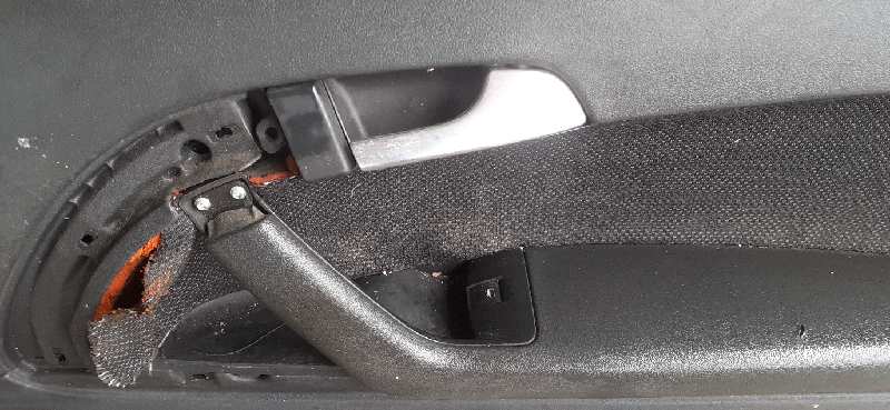 ELEVALUNAS DELANTERO DERECHO