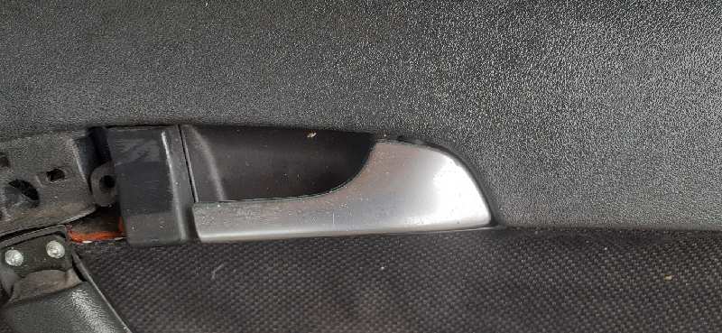 MANETA INTERIOR DELANTERA DERECHA