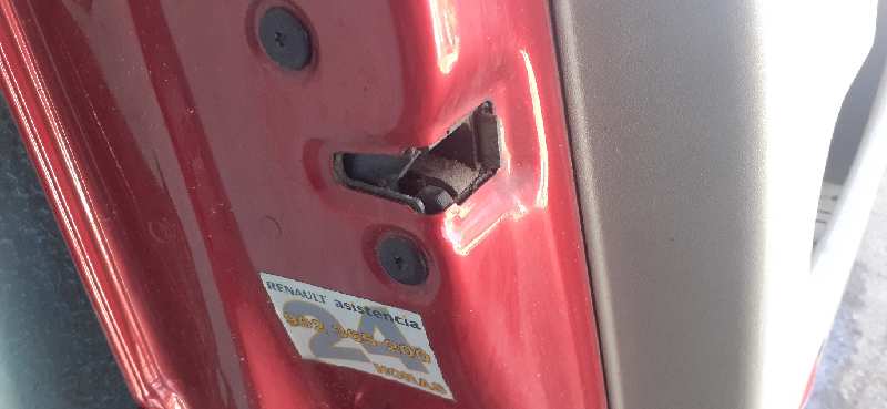 CERRADURA PUERTA DELANTERA IZQUIERDA 