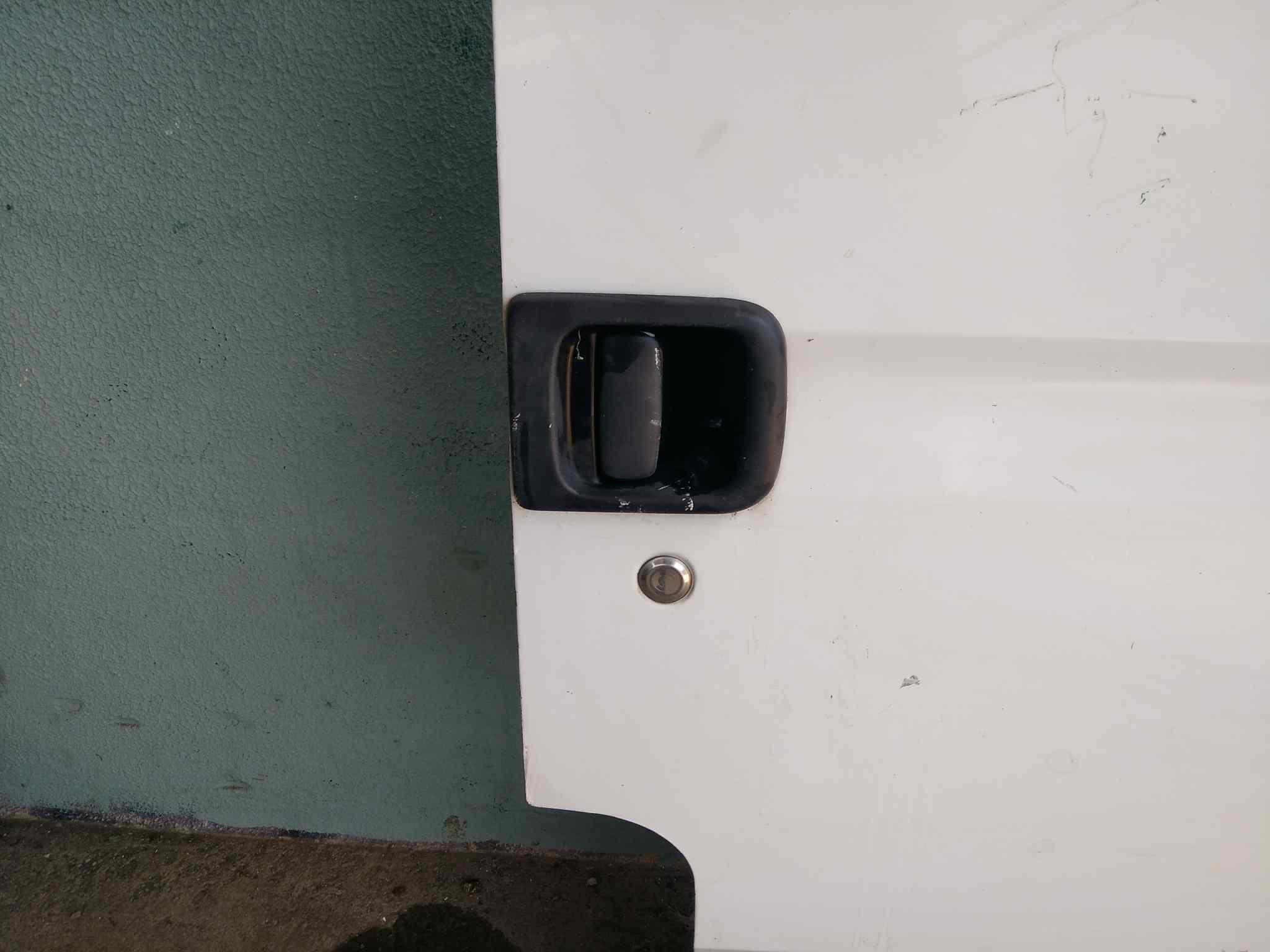 MANETA EXTERIOR DELANTERA DERECHA