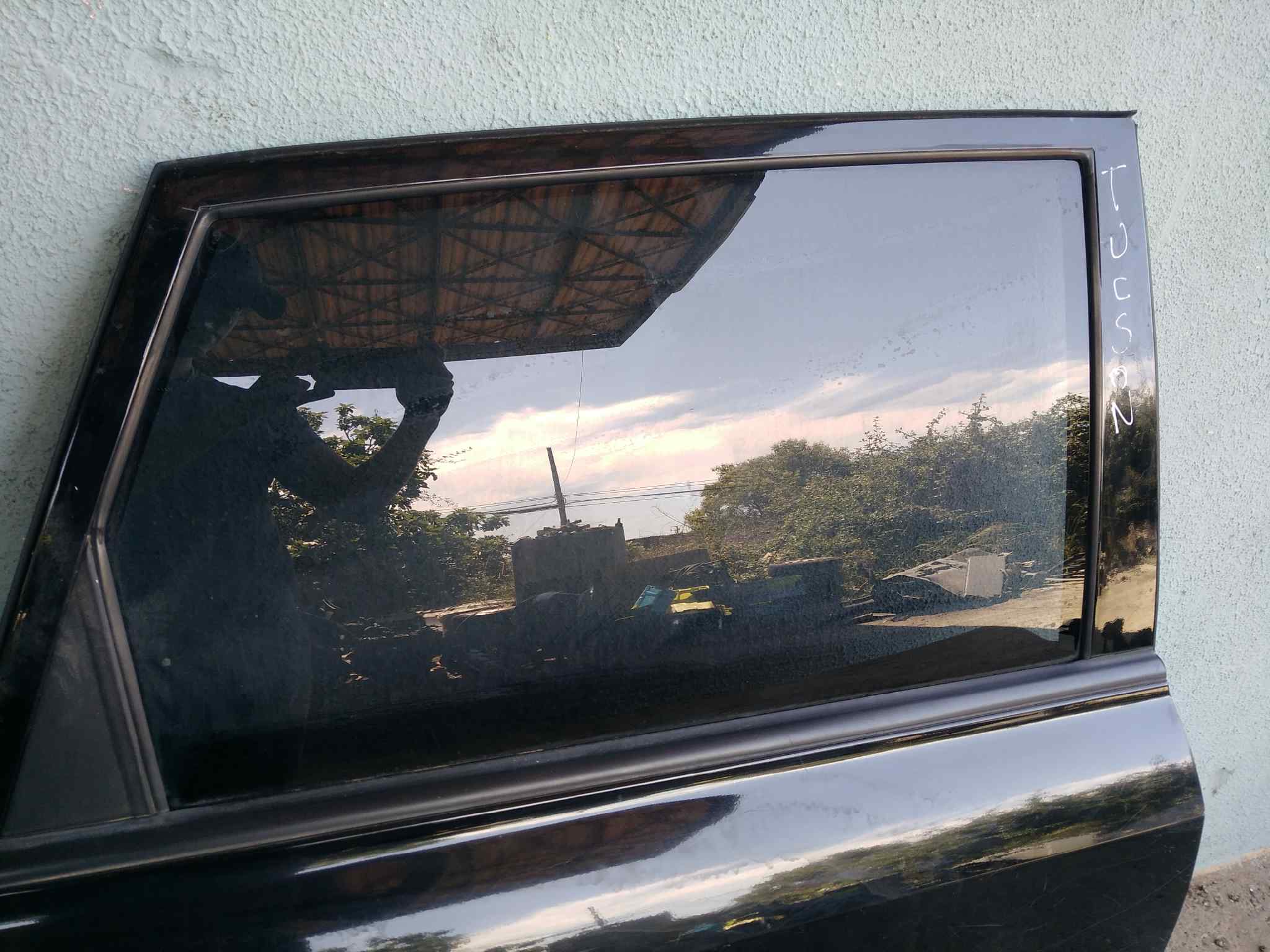 LUNA CUSTODIA TRASERA DERECHA