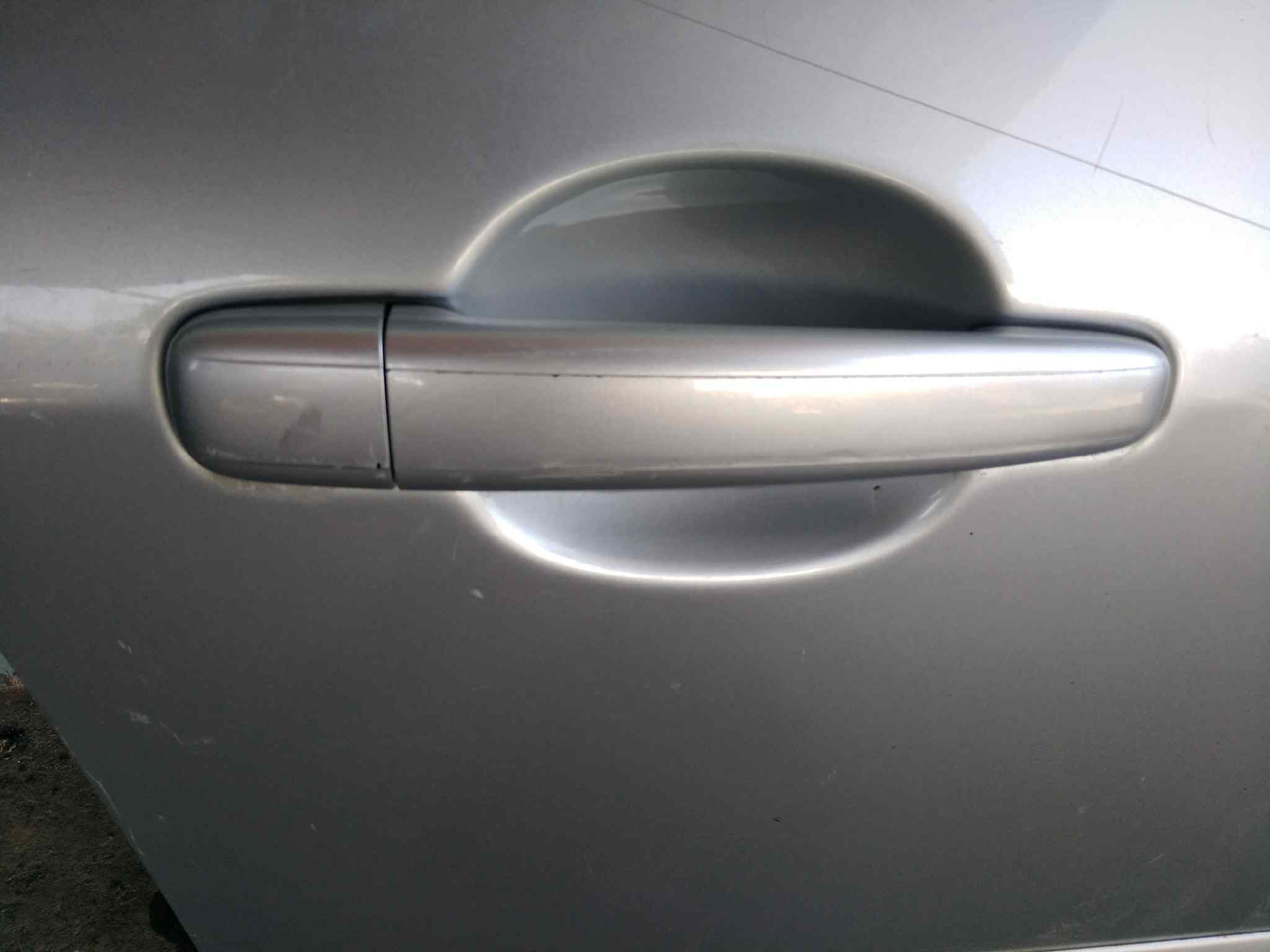 MANETA EXTERIOR DELANTERA DERECHA