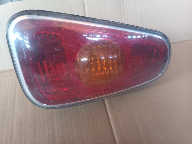 PILOTO TRASERO DERECHO